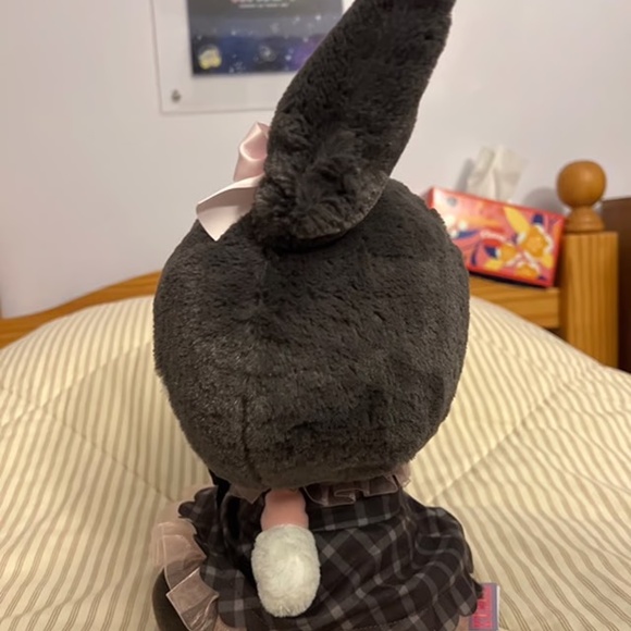 Kuromi Round One Plush Chocolate - Picture 4 of 5